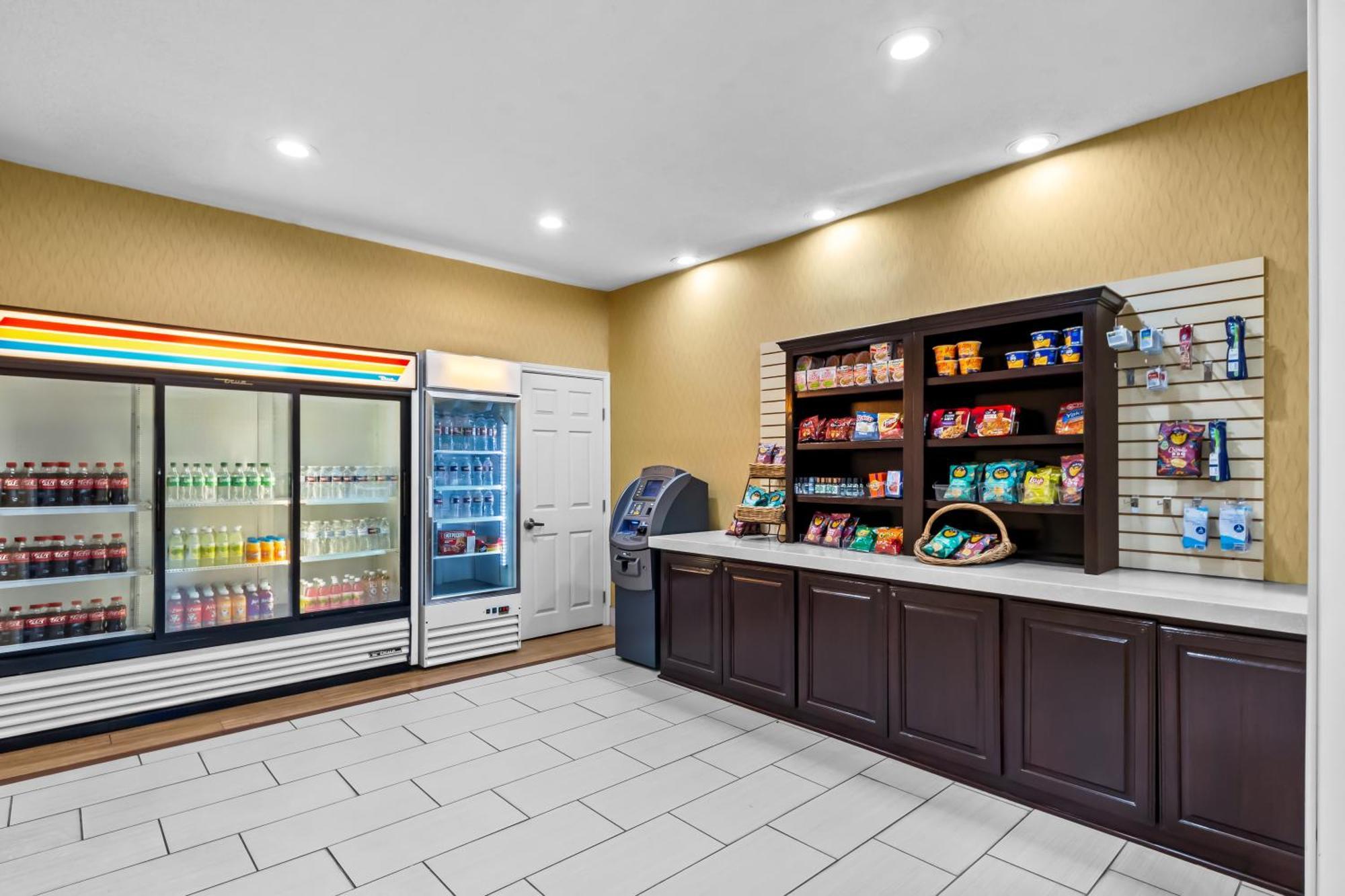 Quality Inn & Suites Airport North - Stone Oak San Antonio Bagian luar foto